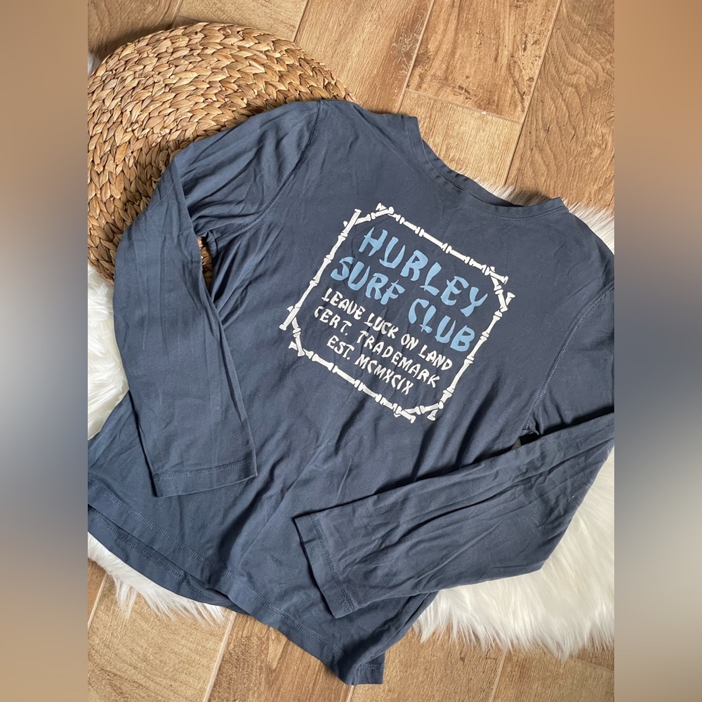 Hurley Long Sleeve
